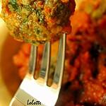 estragon : recette Tajine de boulettes de crevettes et champignons, à l’estragon et à la sauge