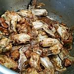 recette Ailes de poulet sauté aux oignons et au girolles