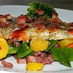 recette Filet de merlan aux lardons sur son nid de légumes