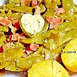 recette Haricots verts mijotés aux oignons et lardons