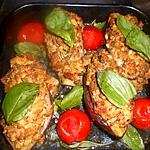 recette Aubergines farcies a l agneau,raisins secs et pignons