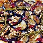 recette Tatin d'aubergines, tomates séchées, pignons et moutarde douce, végétarien