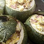 recette Courgettes farcis aux oeufs brouillés