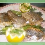 recette Filet de merlu croustillant aux asperges vertes