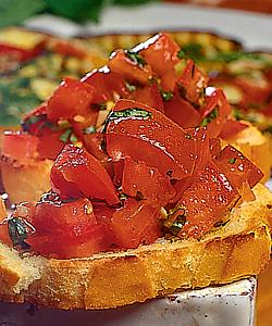 recette BRUSCHETTA COL POMODORO  (à la tomate)
