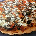 recette Pizza aux courgettes et chèvre frais