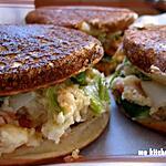 recette BURGER DE BLINIS AUX POIREAUX ET SAUMON FUME