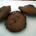 recette MADELEINES AU CHOCOLAT ET AUX ECLATS DE PISTACHE