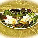 recette SALADE DE MESCLUN A L'OEUF CASSE.