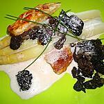 recette FEUILLETE D'ASPERGES AUX MORILLES