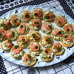 saumon : recette mini blinis à la chiffonade
