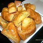 recette minis cakes aux olives noires et chavignol (apéro en famille)
