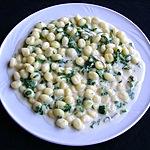 recette Gnocchi à la sauce au  Gorgonzola et roquette