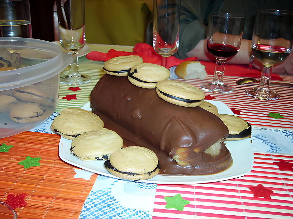 recette Bûche de Noël à la crème de marrons et glaçage chocolat