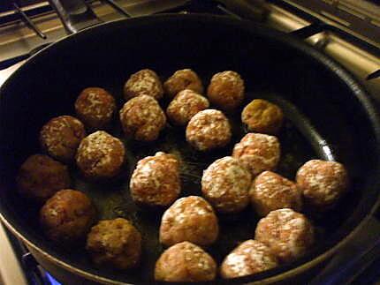 Recette De Guisado D Albondigas Ragout De P D Terre P Pois Et Boulettes De Viande