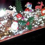 Bûche de Noel au chocolat tolberone enneigés de meringues
