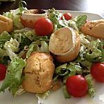 recette Salade de chèvre chaud au miel et madeleines au jambon cru