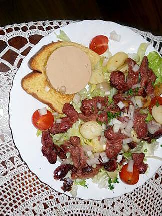 recette SALADE AUX GÉSIERS et FOIE GRAS