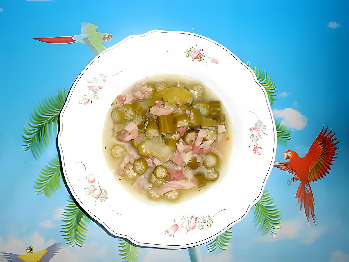 recette SOUPE DE GOMBO AUX LARDONS