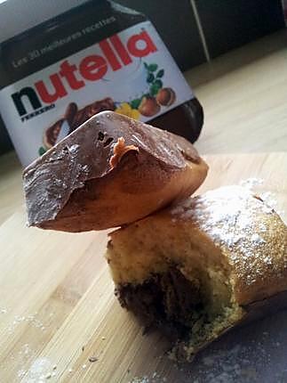 recette Mini cakes au rhum fourrés au nutella sur sa coque nutellaté