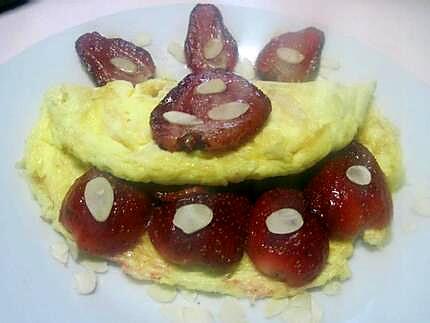 recette Omelette sucrée aux fraises.