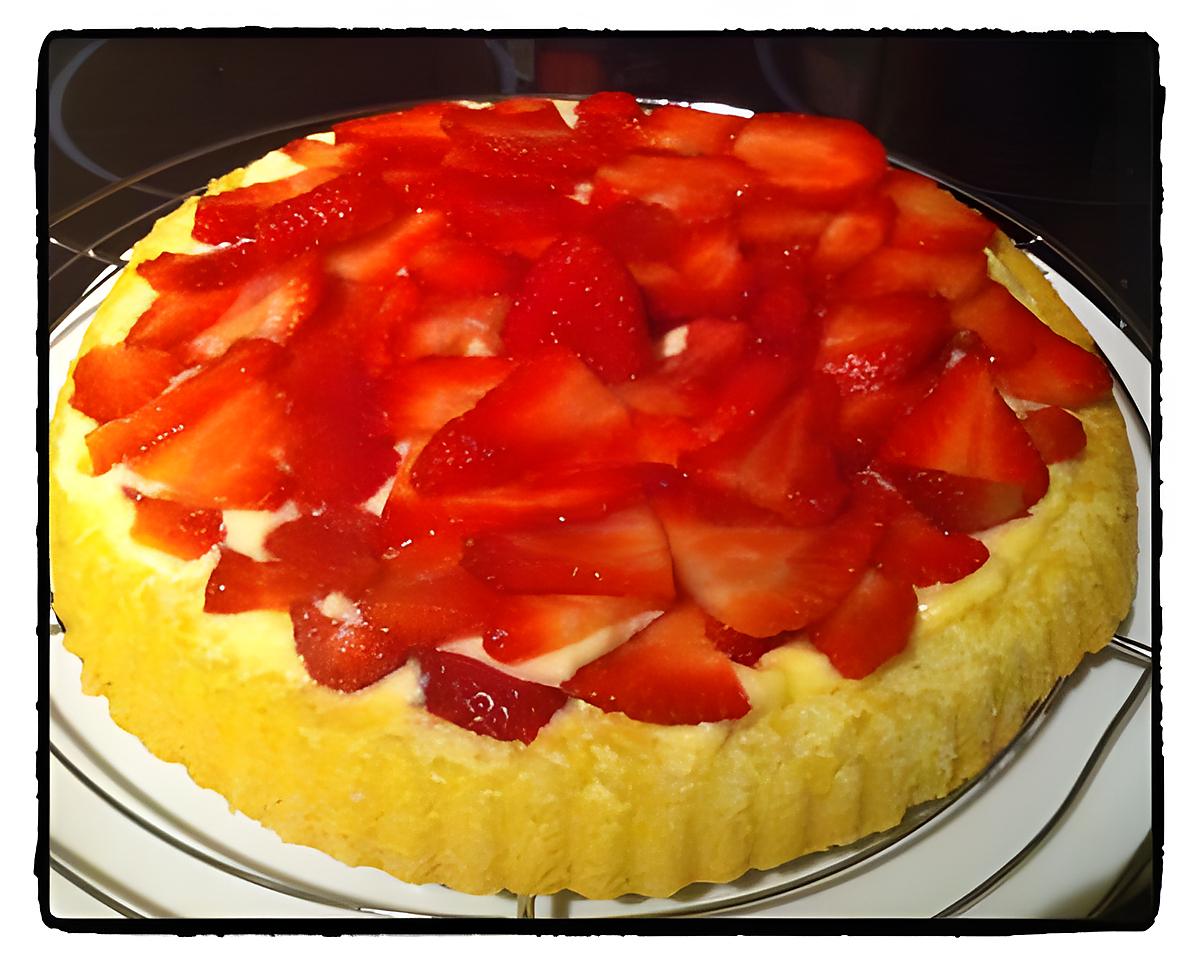 recette Tarte aux fraises sur fond de génoise