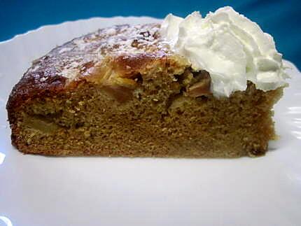 recette Gâteau au lait concentré sucré aux pommes.