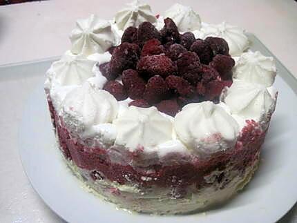 recette Vacherin aux framboises et meringués.