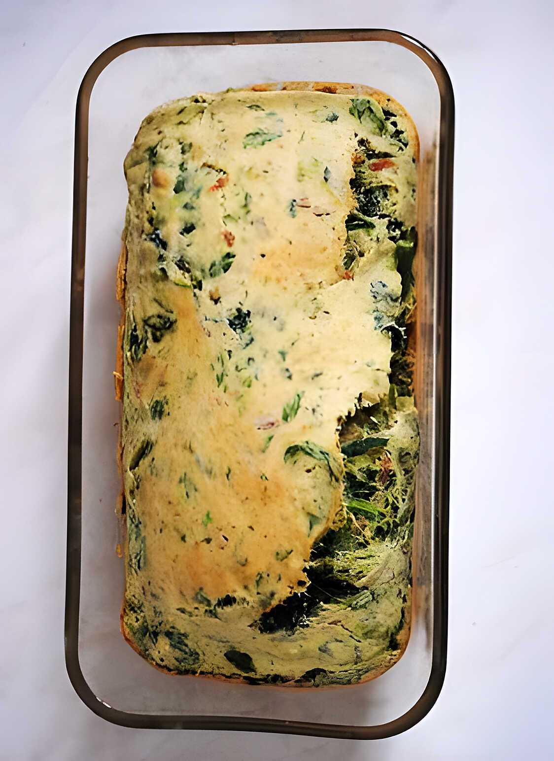 Cake salé végétalien, léger et savoureux