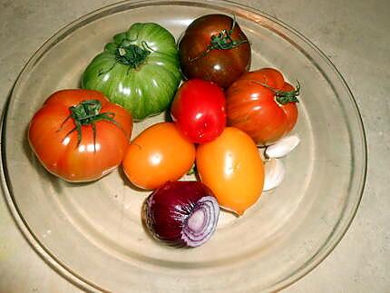 recette Salade de tomates anciennes aux anchois