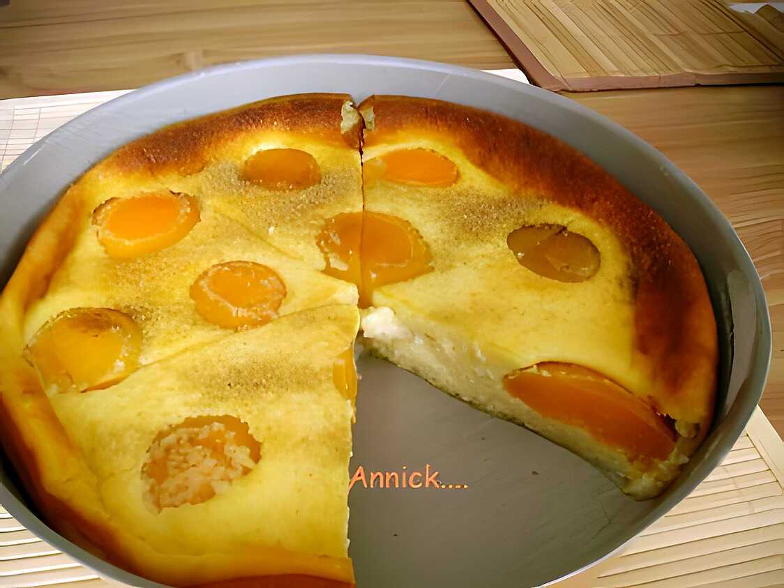 Recette de Clafoutis de semoule aux pêches