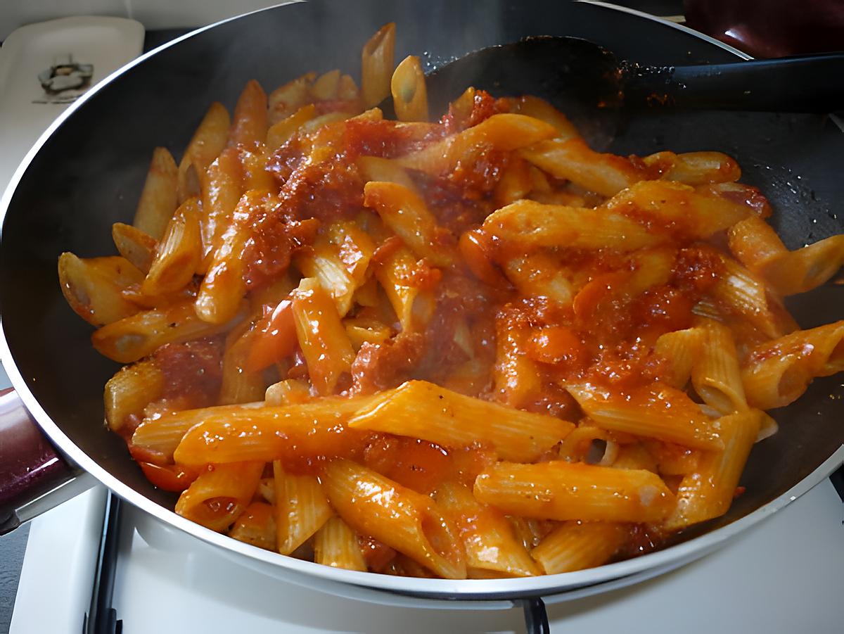 recette Penne tomate, chorizo, basilic