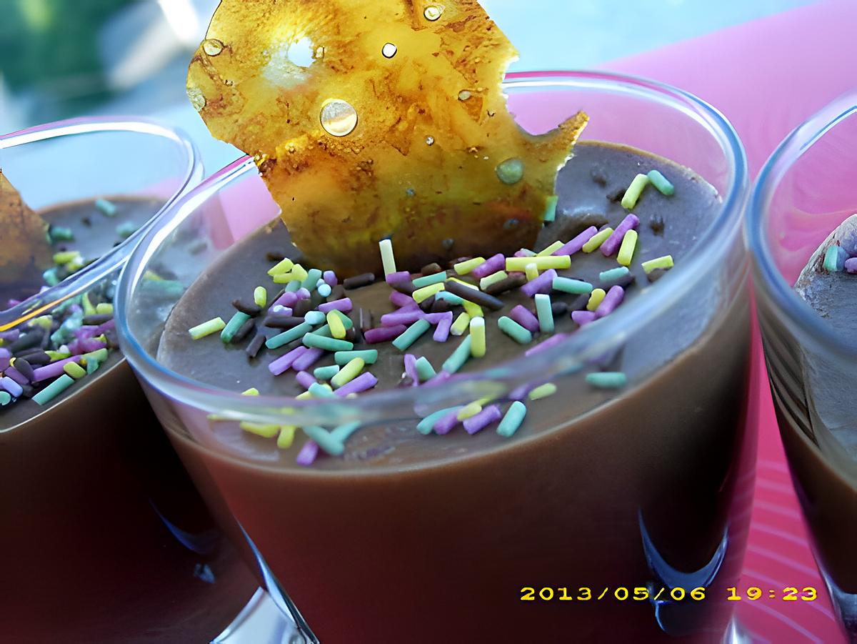 recette mousse onctueuse chocolat-menthe et sa tuile arlequin