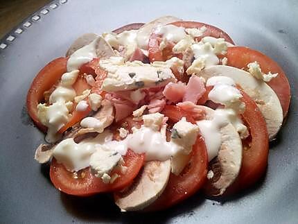 recette Salade de tomates composé au roquefort