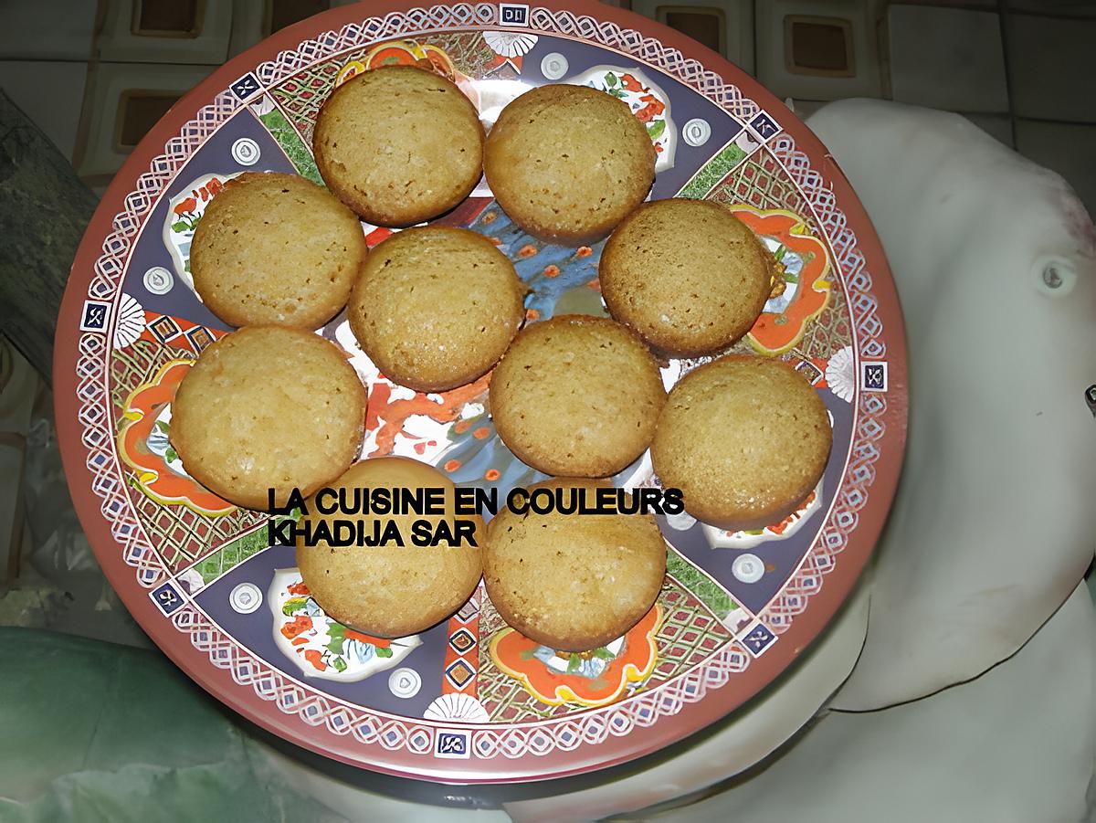 recette Petits gâteaux moelleux à l' ananas et aux cerises