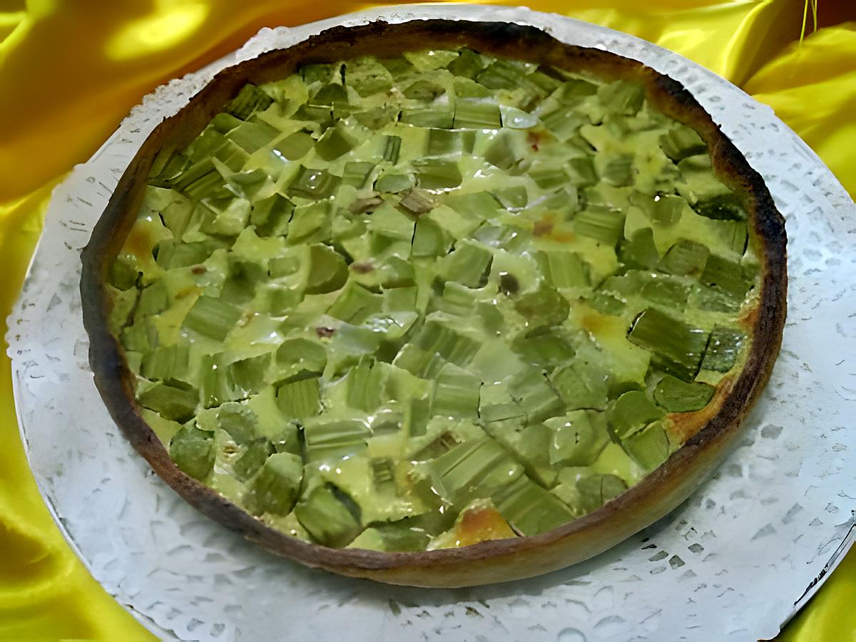 recette Tarte à la crème et rhubarbe.