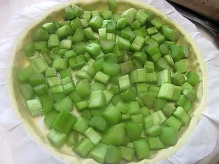 recette Tarte à la crème et rhubarbe.