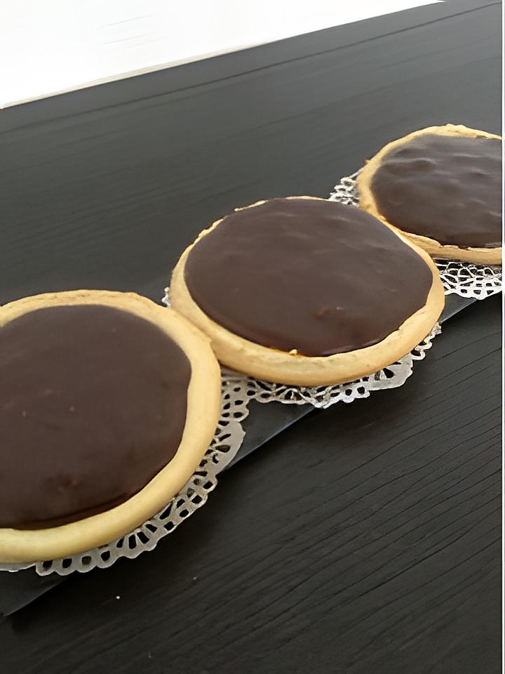 recette Tarte chocolat caramel et cacahuètes de Pierre Hermé