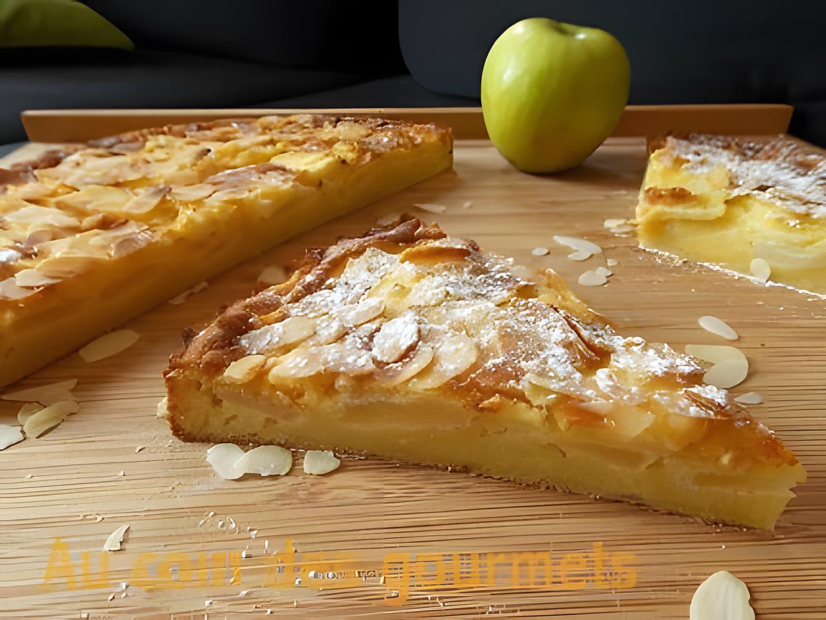 recette Tarte (Moelleux) aux pommes et aux amandes.