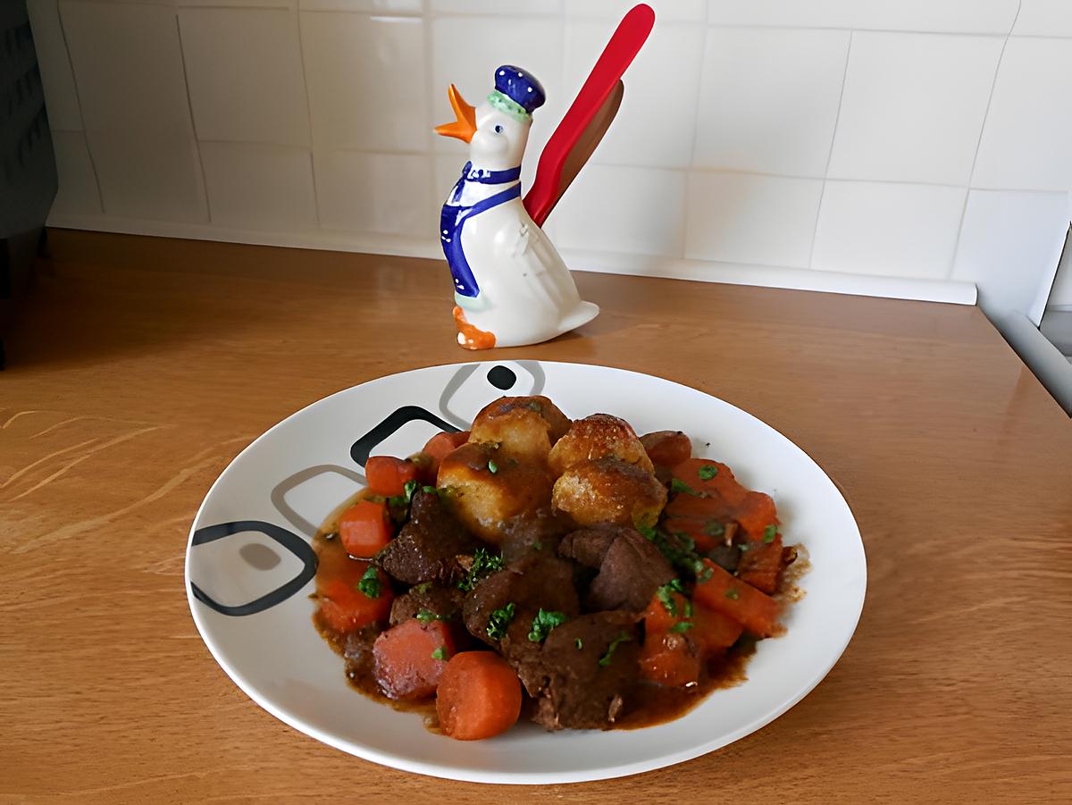 recette Sauté de kangourou aux champignons et carottes.