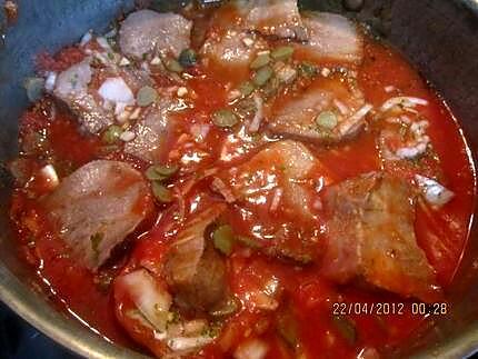 recette Langue de boeuf en sauce tomates et cornichons.