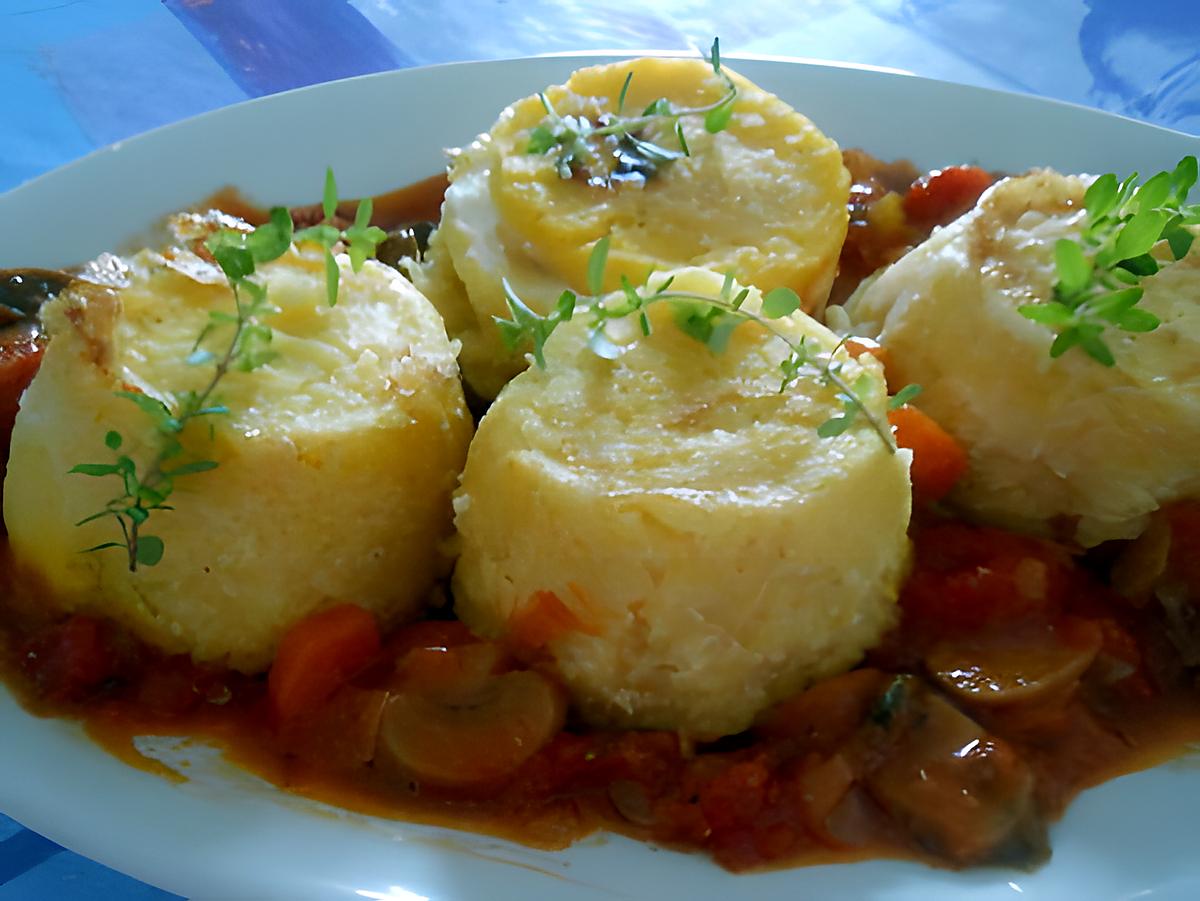 recette PETITS  RAMEQUINS DE POLENTA   FARCIS