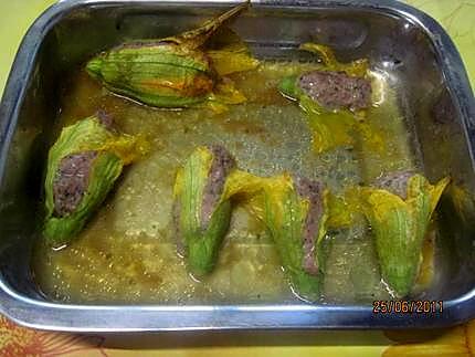 recette Fleurs de courgettes farcies.