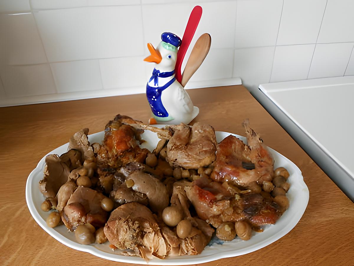 recette Mon lapin à l'ail. (tout simple et trés bon)