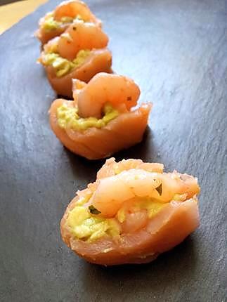 recette Sushi de saumon à l'avocat et crevettes