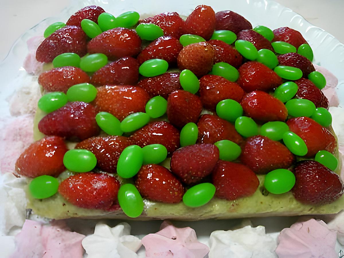 recette Gâteau aux fraises  au micro-ondes.