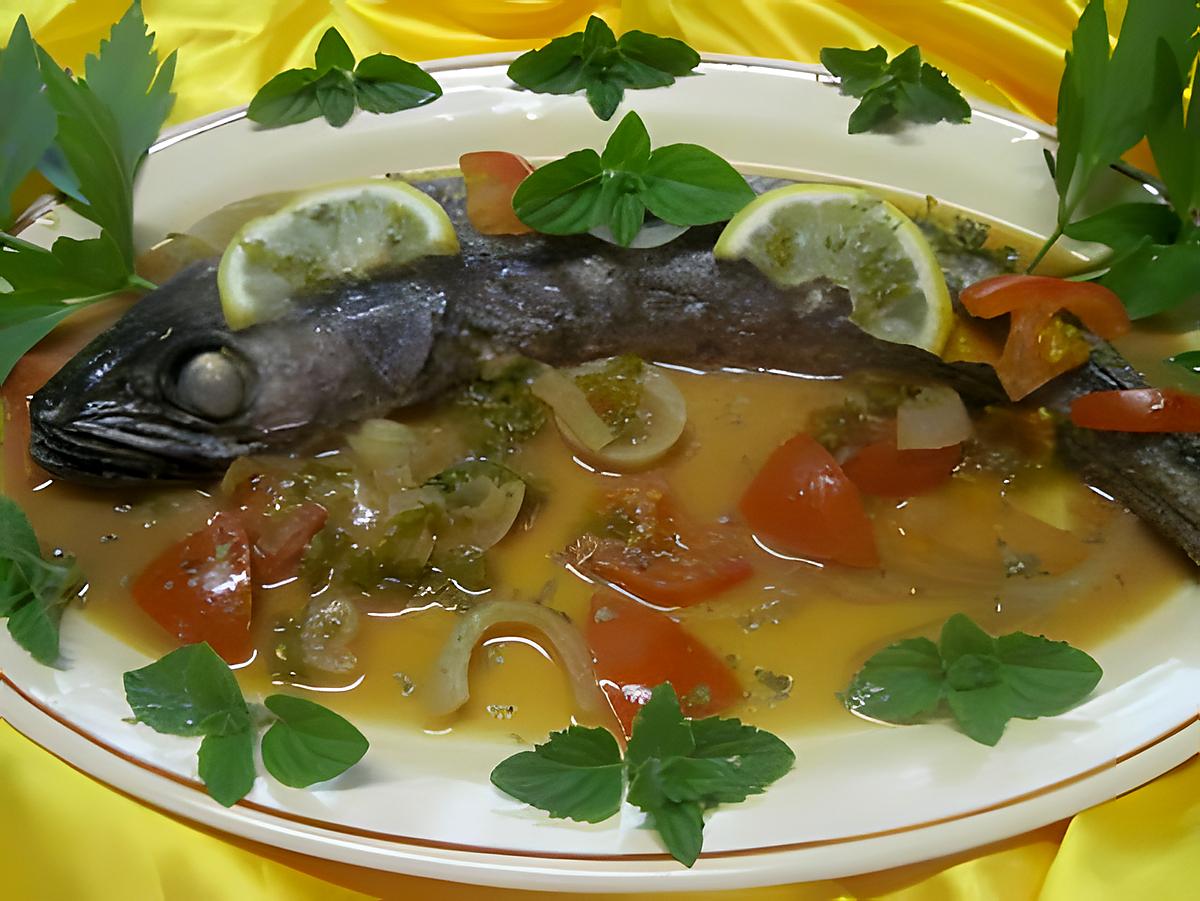 recette merlu au vin blanc  en papillote.au four.