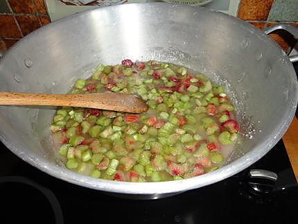 recette confiture de RHUBARBE D EVELYNE