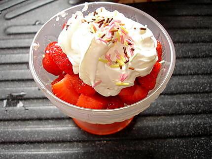 recette Fraises du jardin et chantilly