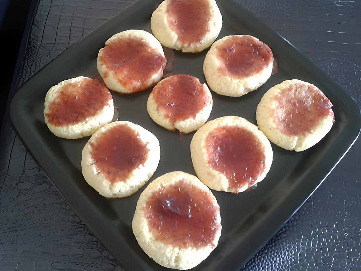 recette Sablés coco et confiture